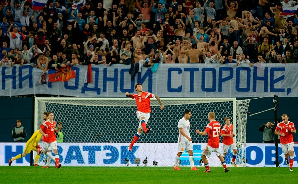 Được hưởng 2 cú penalty, Tây Ban Nha vẫn để Nga cầm hòa 3-3